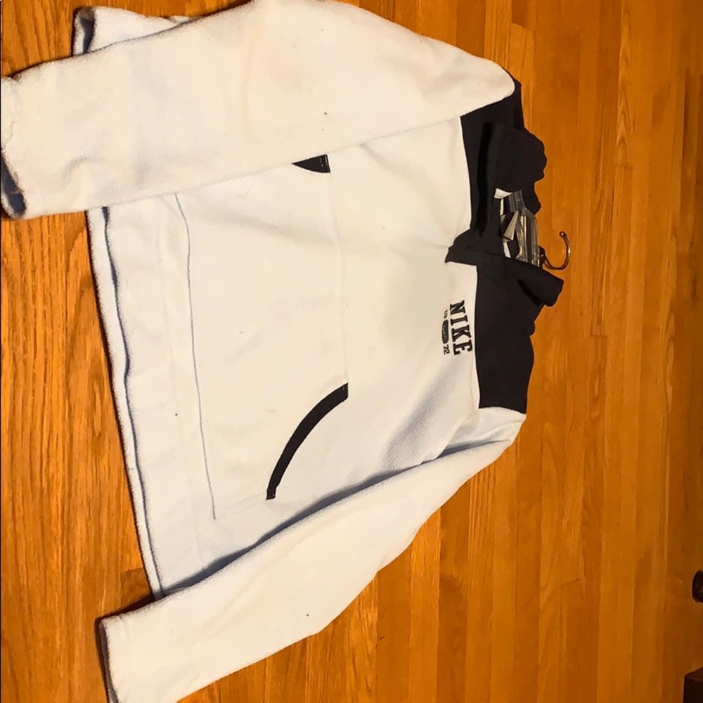 Fluffy vintage nike sweatshirt